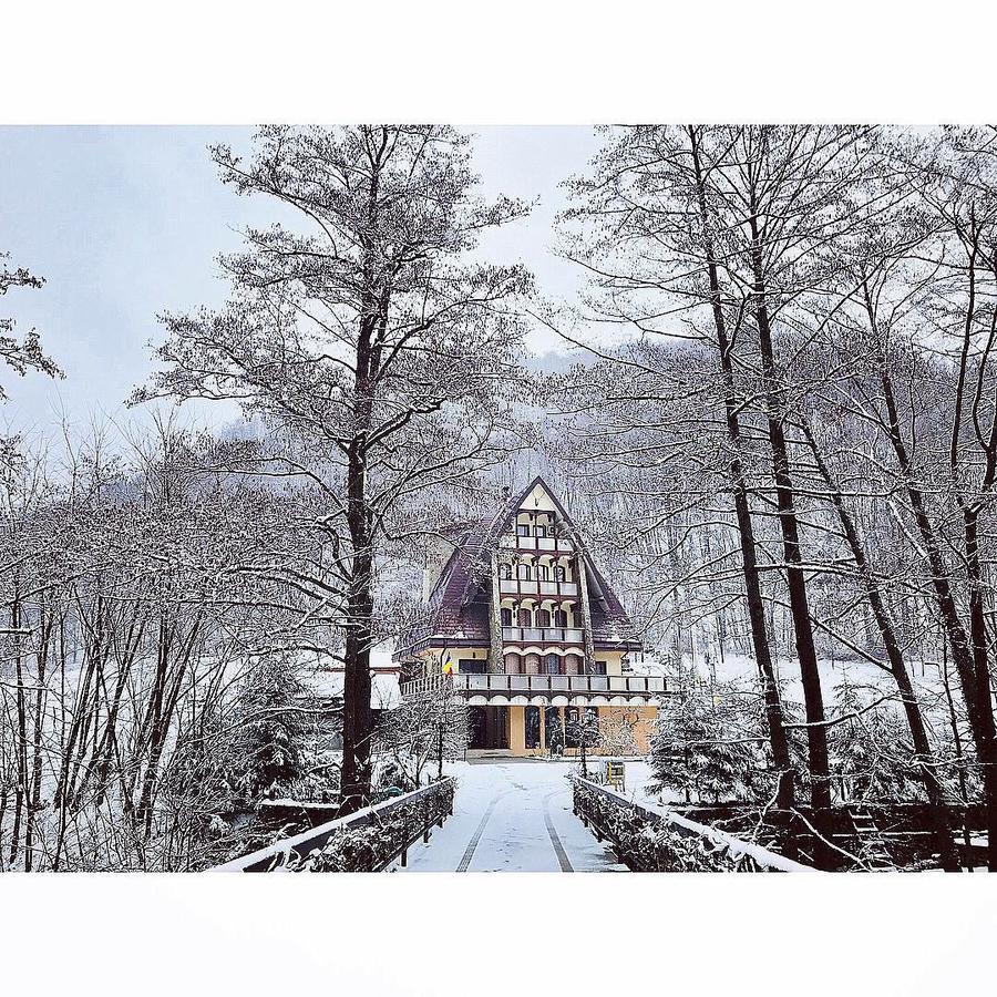 Pension Casa Vanatorilor Băile Olăneşti Εξωτερικό φωτογραφία